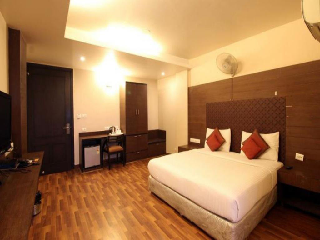 Treebo Premium Relax Inn Patel Nagar New Delhi Luaran gambar