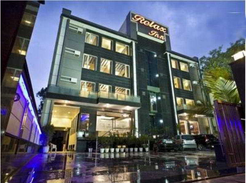 Treebo Premium Relax Inn Patel Nagar New Delhi Luaran gambar